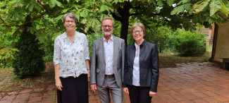 KRin Hussmann mit KR Schlosser und Regionalbischöfin Bornowski